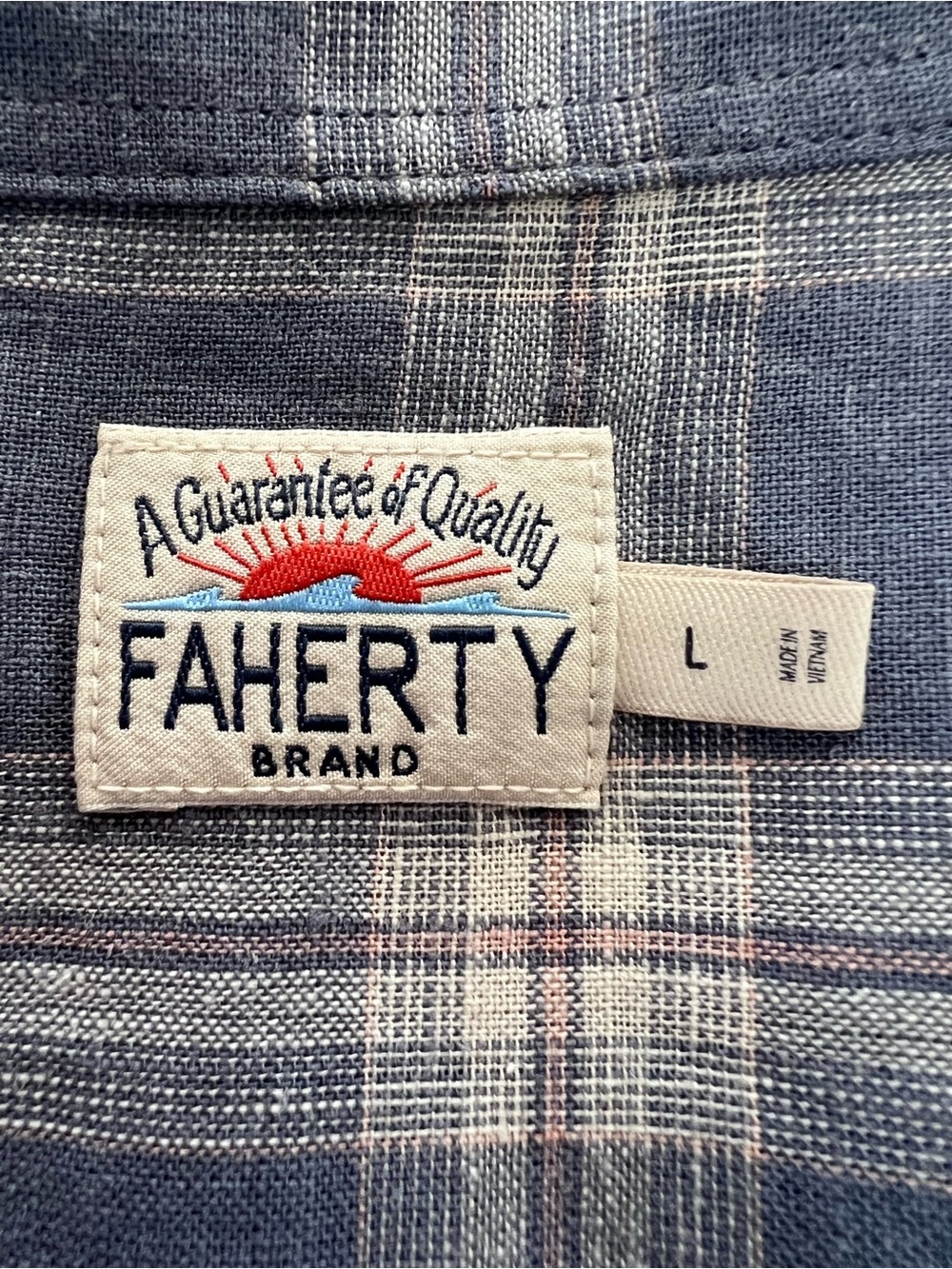 Faherty Linen Blend Shirt Large Blue Plaid Button-up Lightweight Coastal Travel - Picture 12 of 15